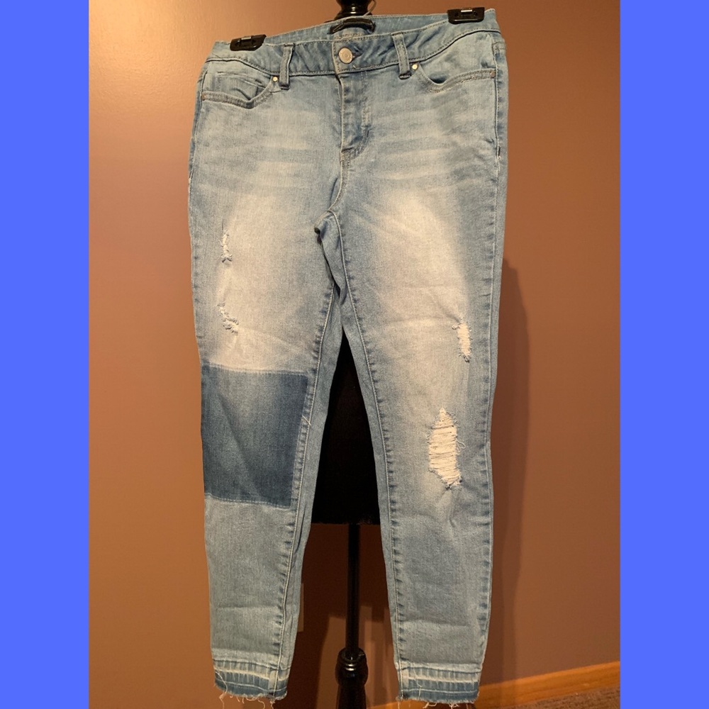 Skinny jeans by Cred Jeans